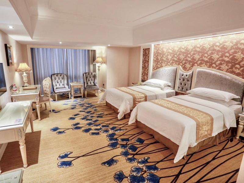 Vienna International Hotel Jieyang People'S Avenue Екстер'єр фото